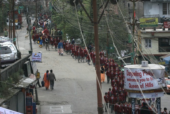 School children in uniform on Nehru Road