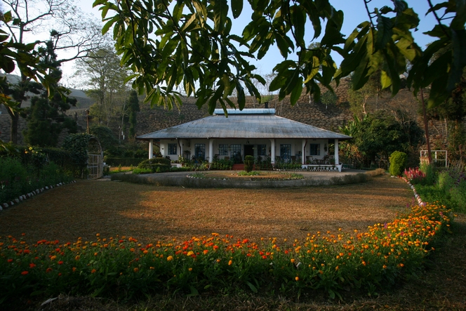 Tea grower’s bungalow in Teesta Valley