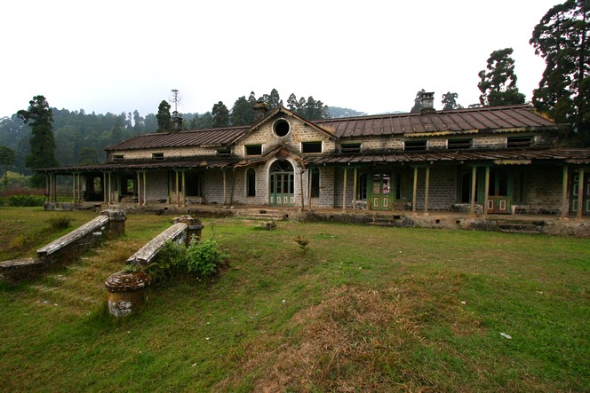 In Darjeeling, an abandoned tea growers’ club