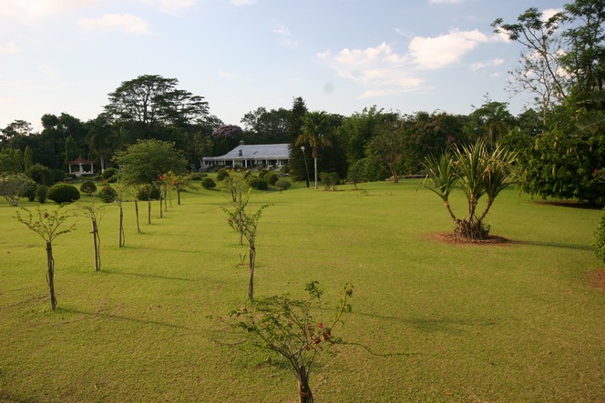 A planter’s estate typical of the British era