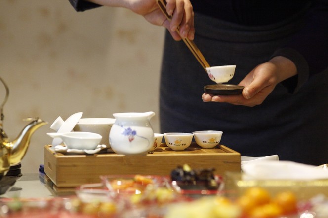 How to make tea with delicacy How to make tea with delicacy