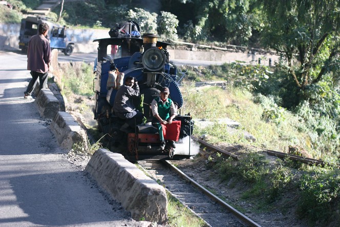 The Darjeeling train can travel without carriages